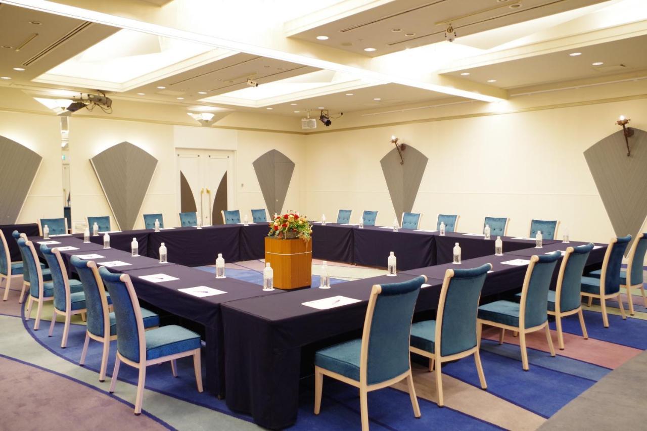 Ana Holiday Inn Resort Miyazaki By Ihg Exterior foto