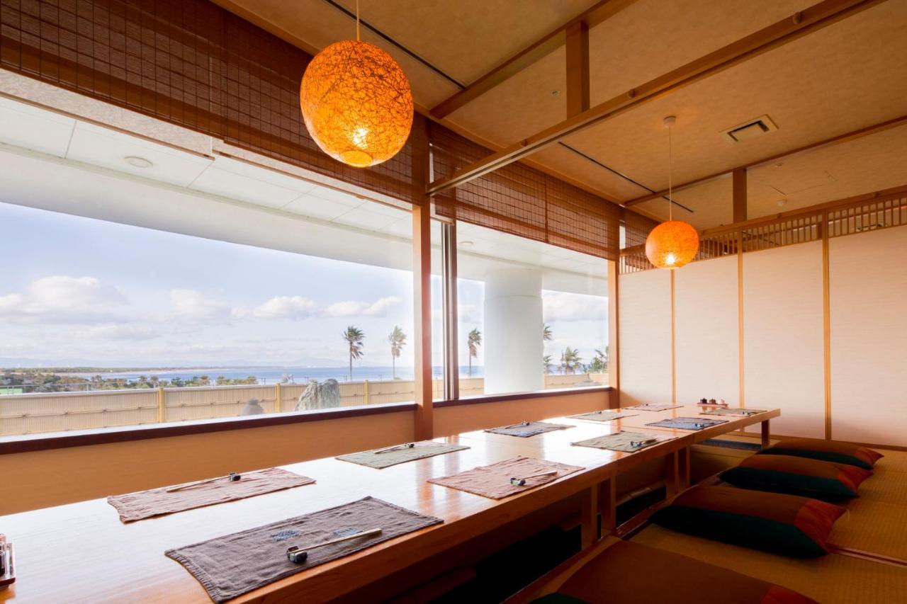 Ana Holiday Inn Resort Miyazaki By Ihg Exterior foto