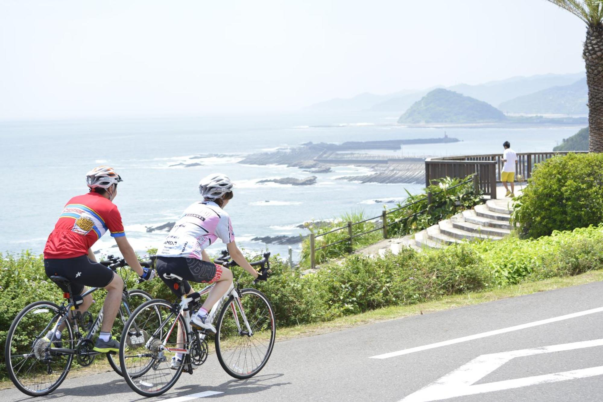 Ana Holiday Inn Resort Miyazaki By Ihg Exterior foto